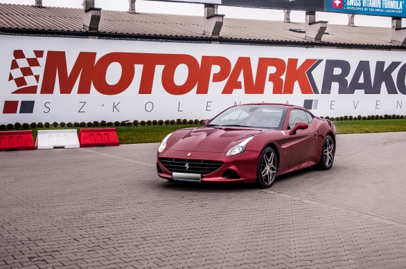 Przejazd Ferrari California T jako kierowca