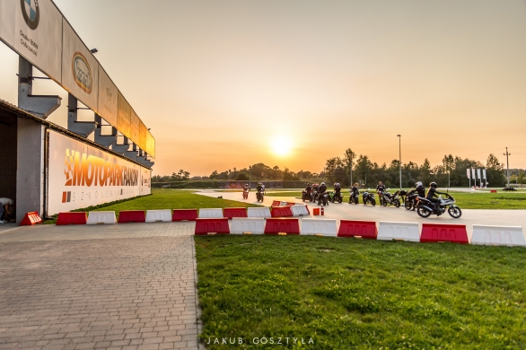 PAKIET 10 TRENINGÓW MOTOCYKLOWYCH