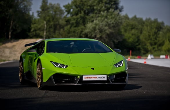 Przejazd Lamborghini Huracan Coupé jako kierowca