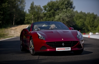 Przejazd Ferrari California T jako kierowca